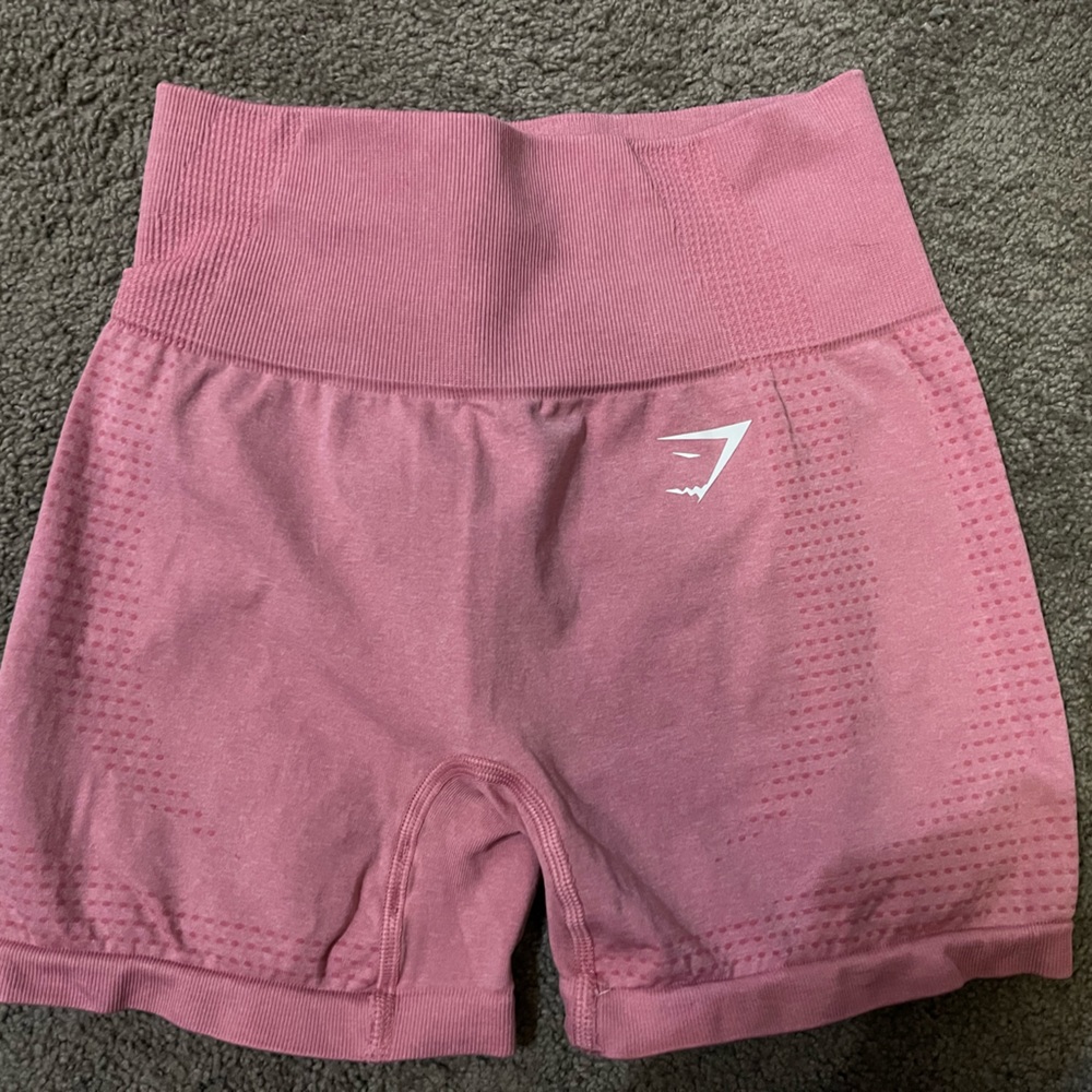 Gym shark vital seamless 2.0 shorts in pink marl